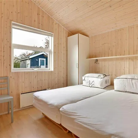 30429-odder-kystvejen-24 펜션 오더